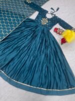 Traditional Splendor Festive Kurti Salwar Set - Image 6