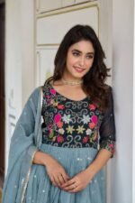 Festival Glow Kurti Set with Dupatta - Image 3