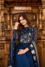 Serene Festival Kurti Set with Dupatta - Image 3