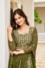 Radiant Reverie Festive Kurti Salwar with Dupatta - Image 3