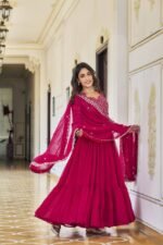 Colorful Celebrations Kurti Set for Indian Festivals - Image 4