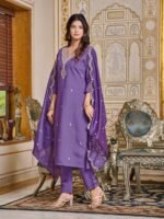 Women's Embroidered Chanderi Kurti With Pant & Dupatta Set - Image 3